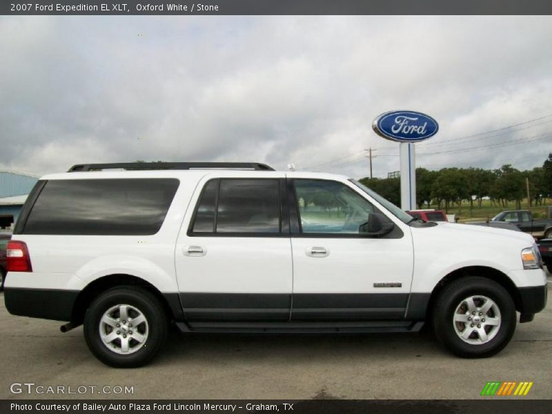 Oxford White / Stone 2007 Ford Expedition EL XLT