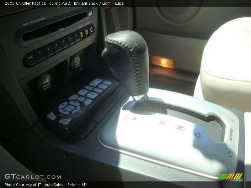 Brilliant Black / Light Taupe 2005 Chrysler Pacifica Touring AWD