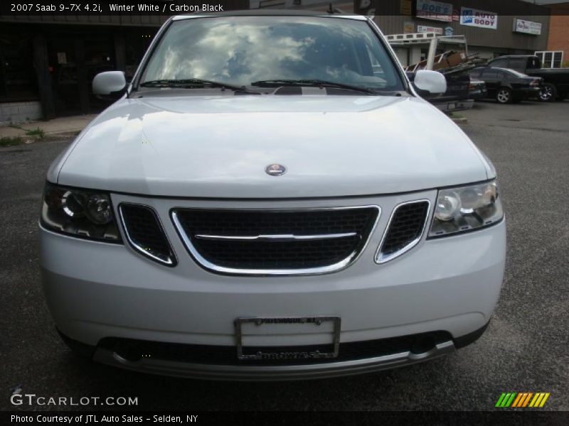 Winter White / Carbon Black 2007 Saab 9-7X 4.2i