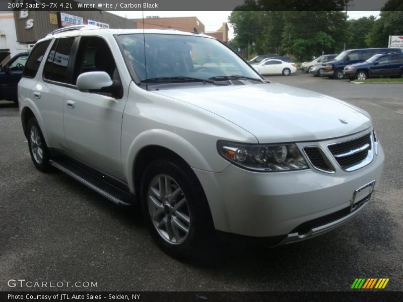 Winter White / Carbon Black 2007 Saab 9-7X 4.2i