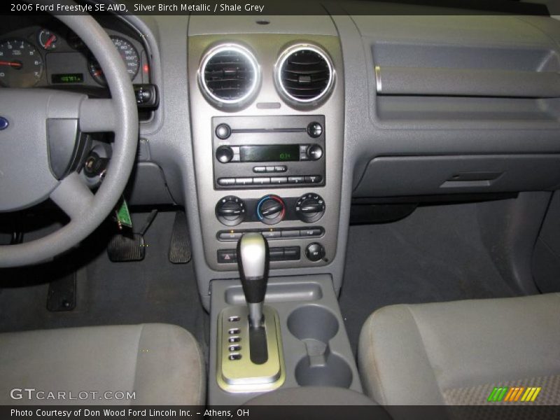 Silver Birch Metallic / Shale Grey 2006 Ford Freestyle SE AWD