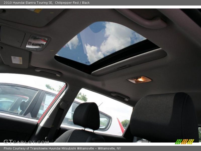 Chilipepper Red / Black 2010 Hyundai Elantra Touring SE