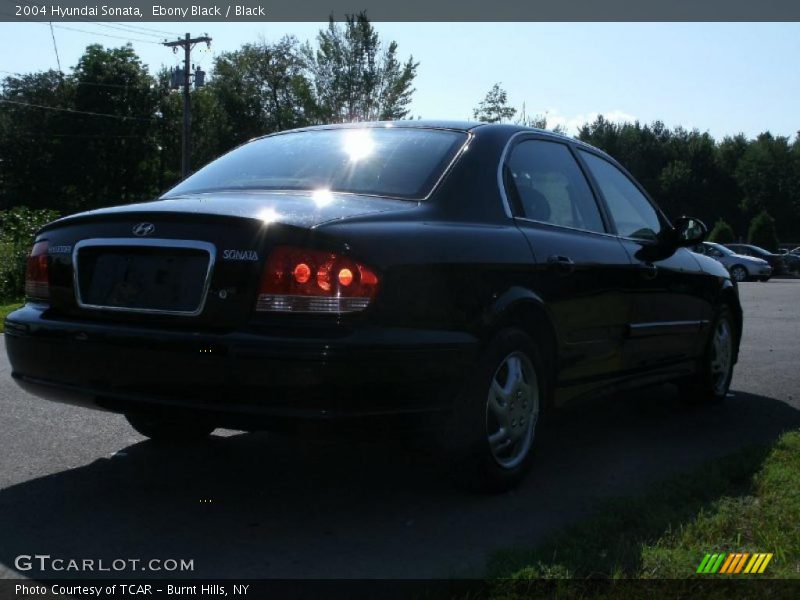 Ebony Black / Black 2004 Hyundai Sonata