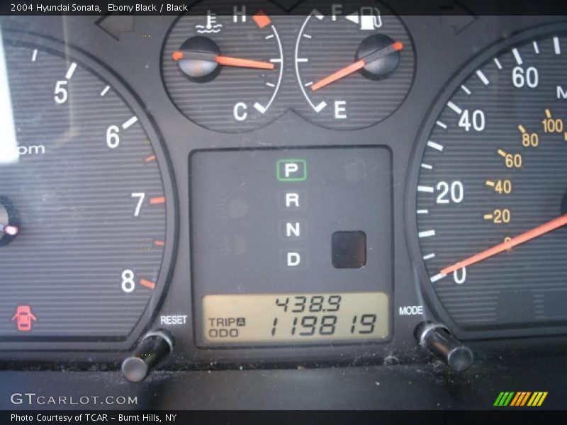 Ebony Black / Black 2004 Hyundai Sonata