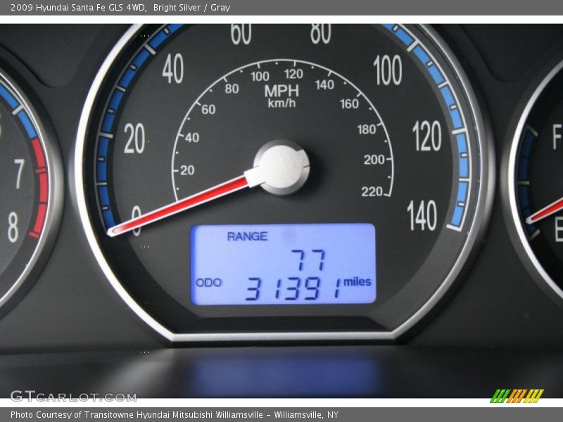 Bright Silver / Gray 2009 Hyundai Santa Fe GLS 4WD