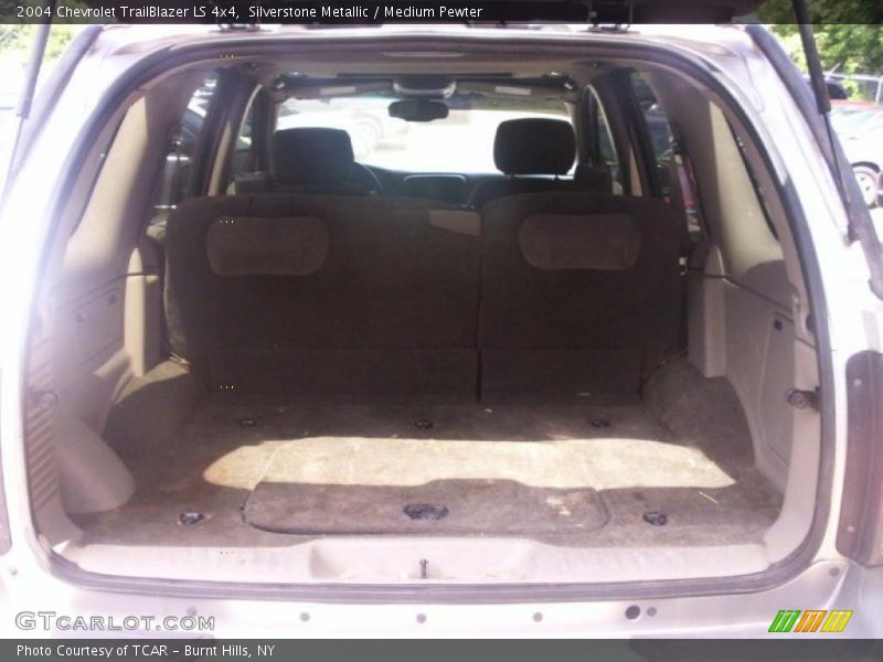 Silverstone Metallic / Medium Pewter 2004 Chevrolet TrailBlazer LS 4x4