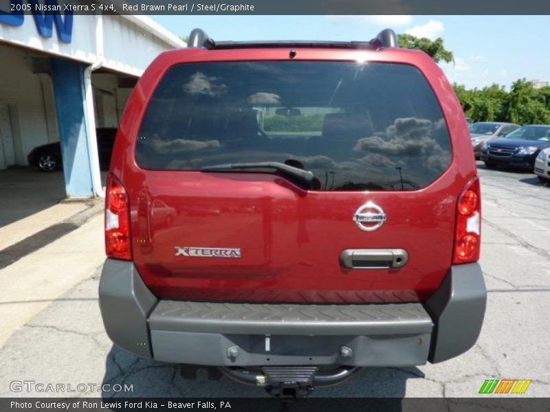 Red Brawn Pearl / Steel/Graphite 2005 Nissan Xterra S 4x4