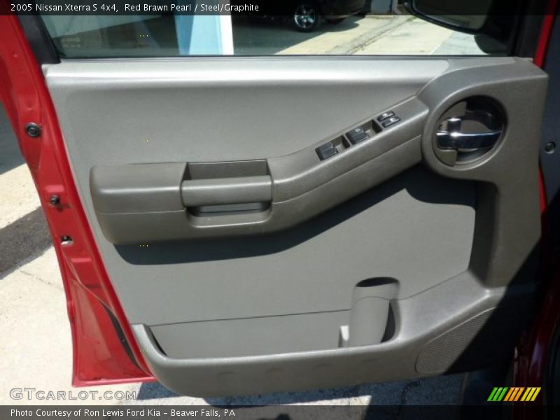 Red Brawn Pearl / Steel/Graphite 2005 Nissan Xterra S 4x4