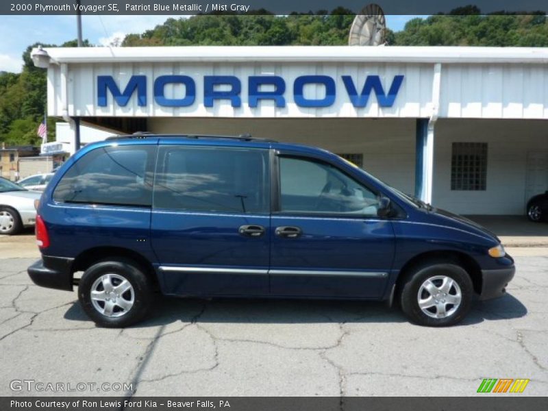 Patriot Blue Metallic / Mist Gray 2000 Plymouth Voyager SE