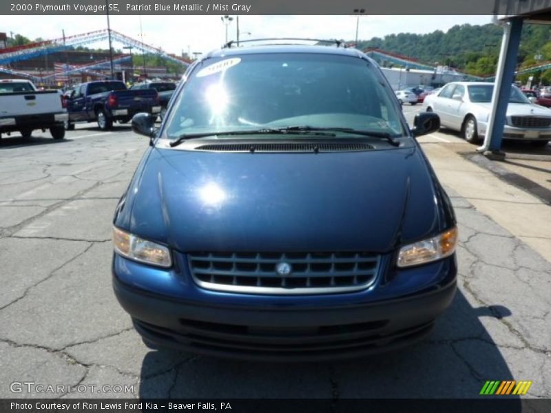 Patriot Blue Metallic / Mist Gray 2000 Plymouth Voyager SE