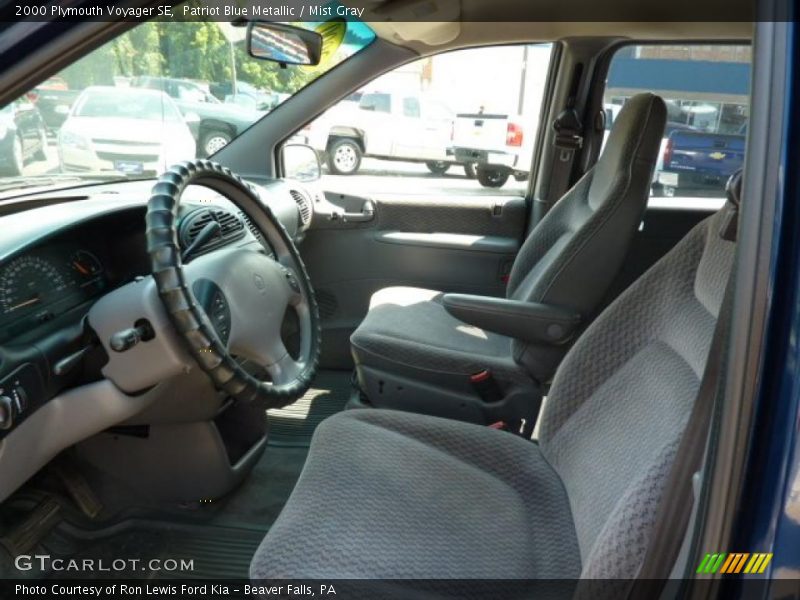 Patriot Blue Metallic / Mist Gray 2000 Plymouth Voyager SE