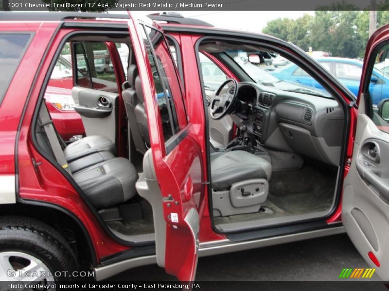 Majestic Red Metallic / Medium Pewter 2003 Chevrolet TrailBlazer LTZ 4x4
