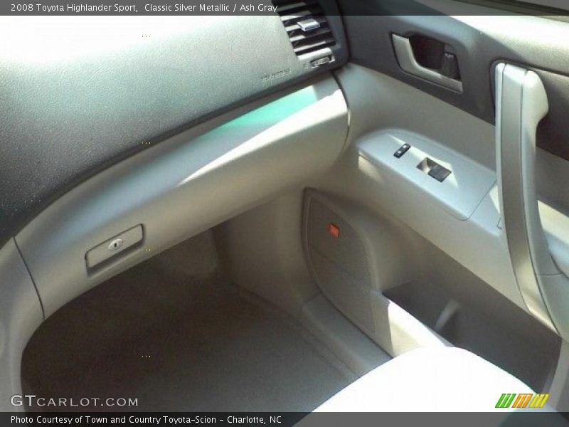 Classic Silver Metallic / Ash Gray 2008 Toyota Highlander Sport