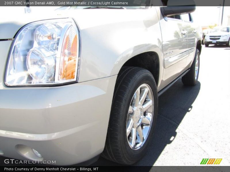 Gold Mist Metallic / Cocoa/Light Cashmere 2007 GMC Yukon Denali AWD