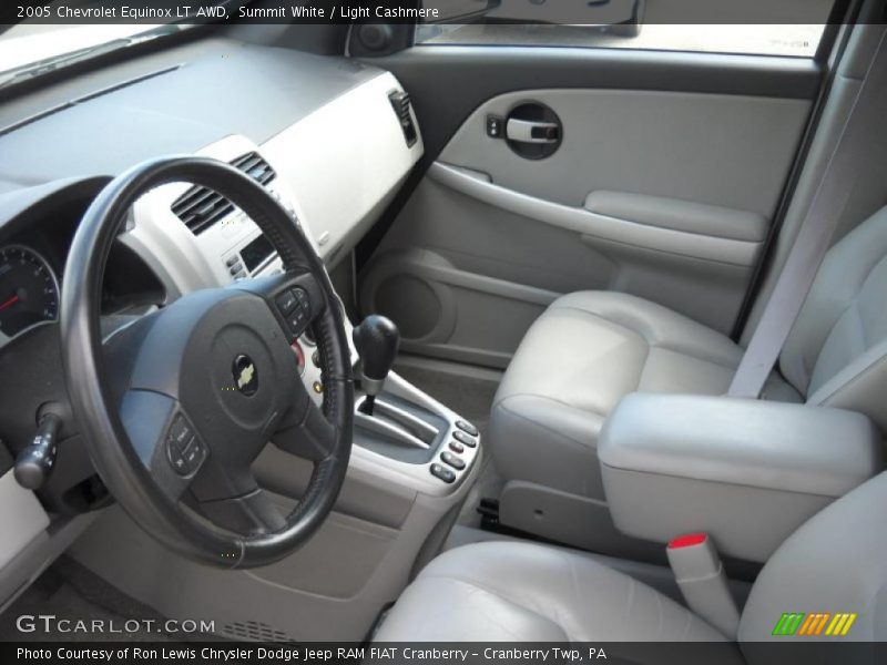 Summit White / Light Cashmere 2005 Chevrolet Equinox LT AWD