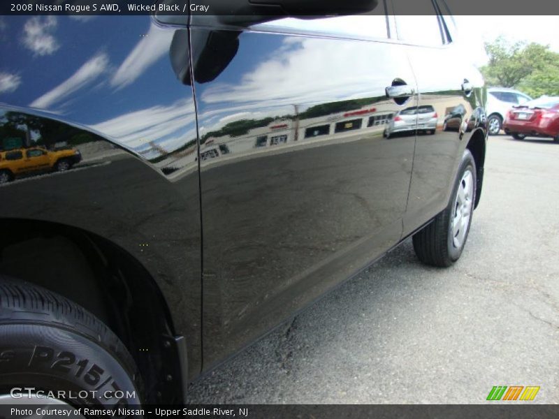 Wicked Black / Gray 2008 Nissan Rogue S AWD
