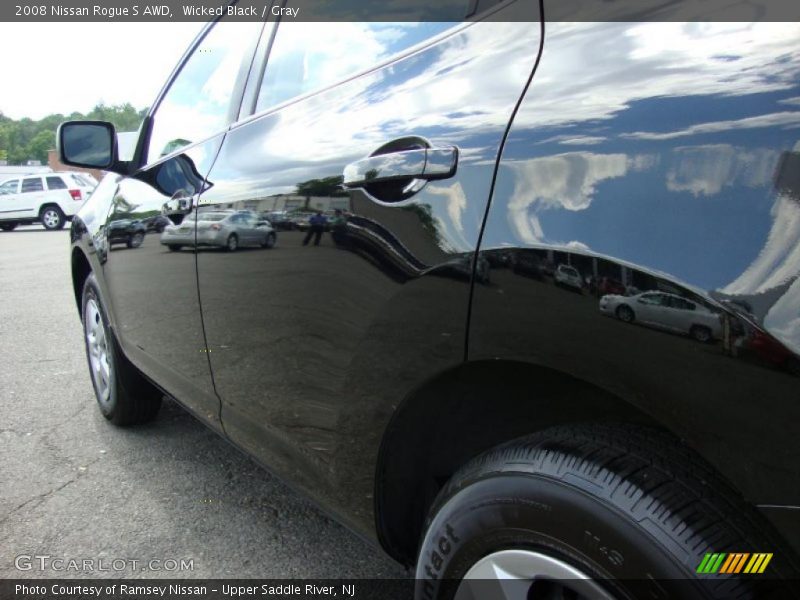 Wicked Black / Gray 2008 Nissan Rogue S AWD