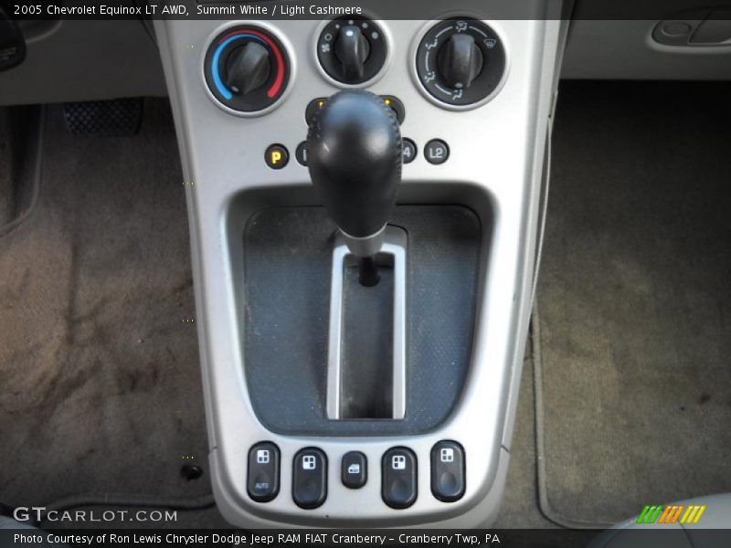 Summit White / Light Cashmere 2005 Chevrolet Equinox LT AWD
