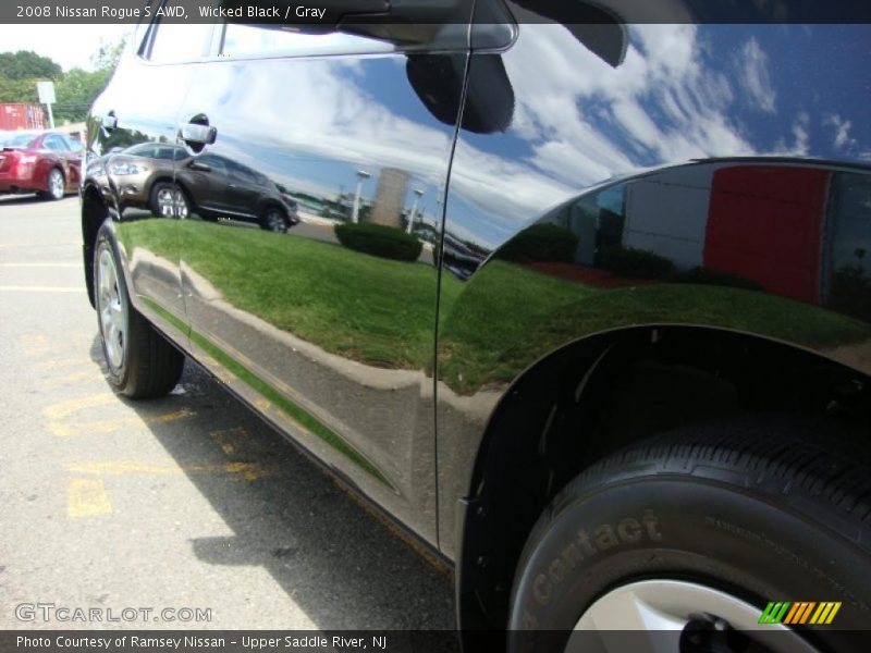 Wicked Black / Gray 2008 Nissan Rogue S AWD