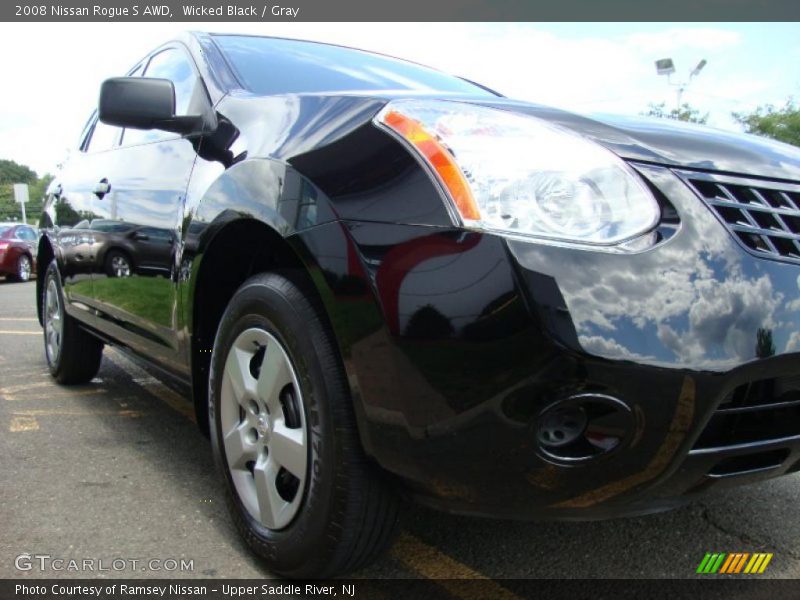 Wicked Black / Gray 2008 Nissan Rogue S AWD