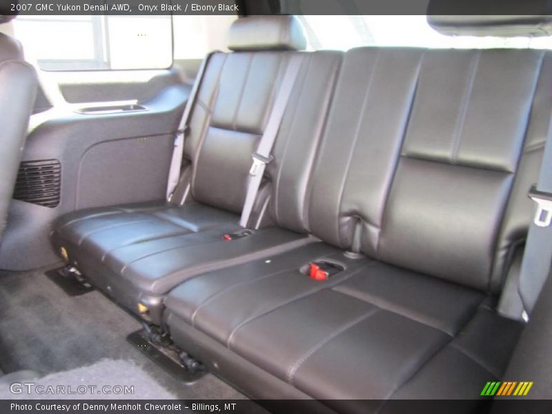 Onyx Black / Ebony Black 2007 GMC Yukon Denali AWD