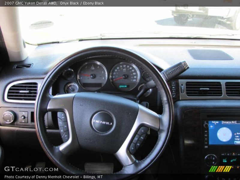 Onyx Black / Ebony Black 2007 GMC Yukon Denali AWD
