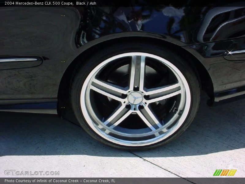 Black / Ash 2004 Mercedes-Benz CLK 500 Coupe