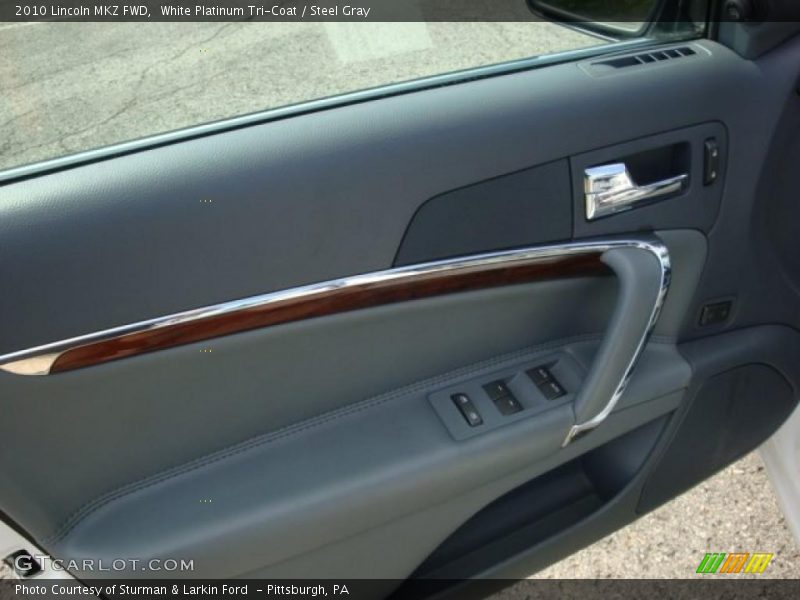 White Platinum Tri-Coat / Steel Gray 2010 Lincoln MKZ FWD