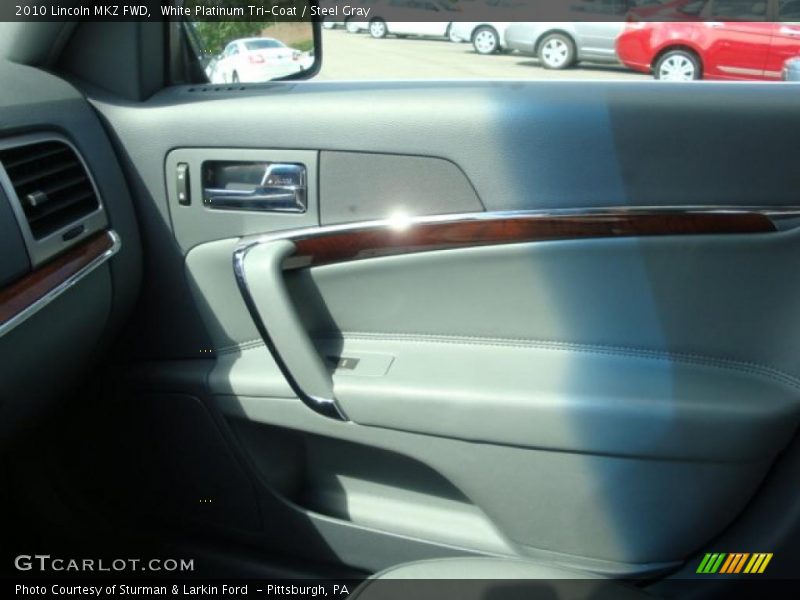 White Platinum Tri-Coat / Steel Gray 2010 Lincoln MKZ FWD