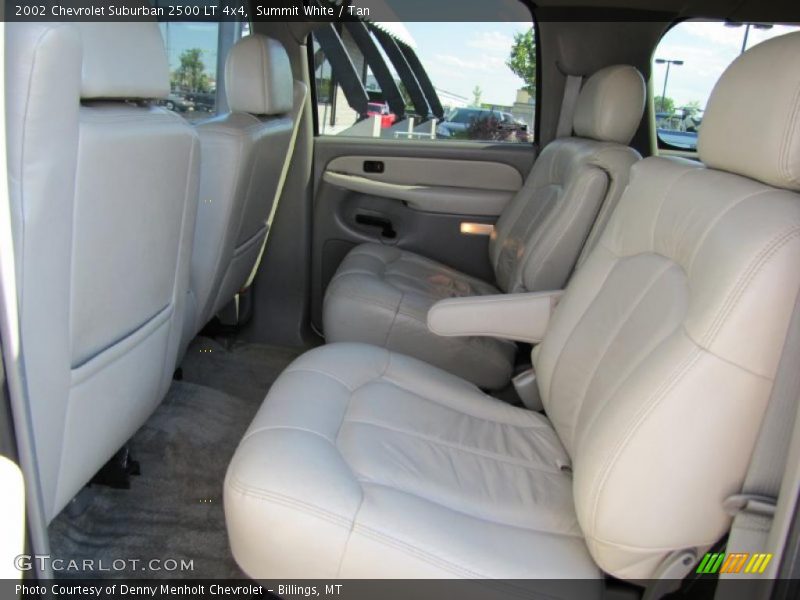 Summit White / Tan 2002 Chevrolet Suburban 2500 LT 4x4