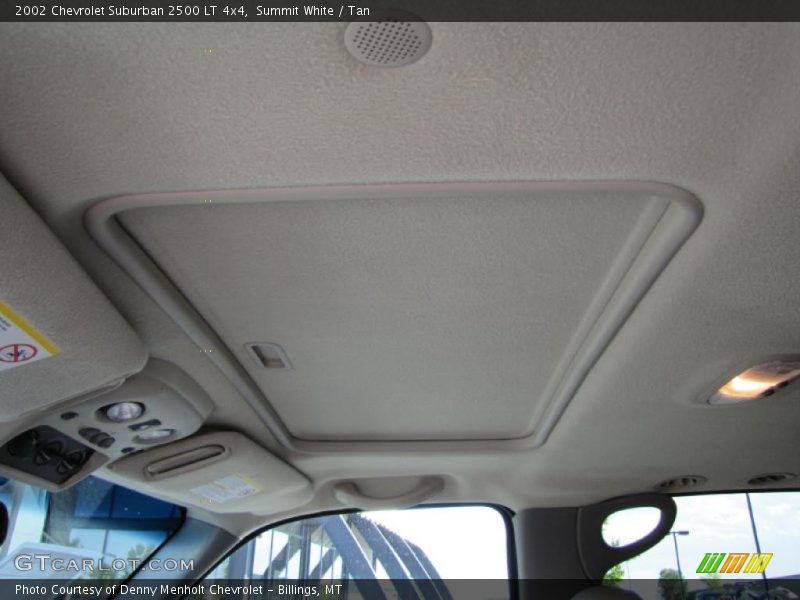 Summit White / Tan 2002 Chevrolet Suburban 2500 LT 4x4