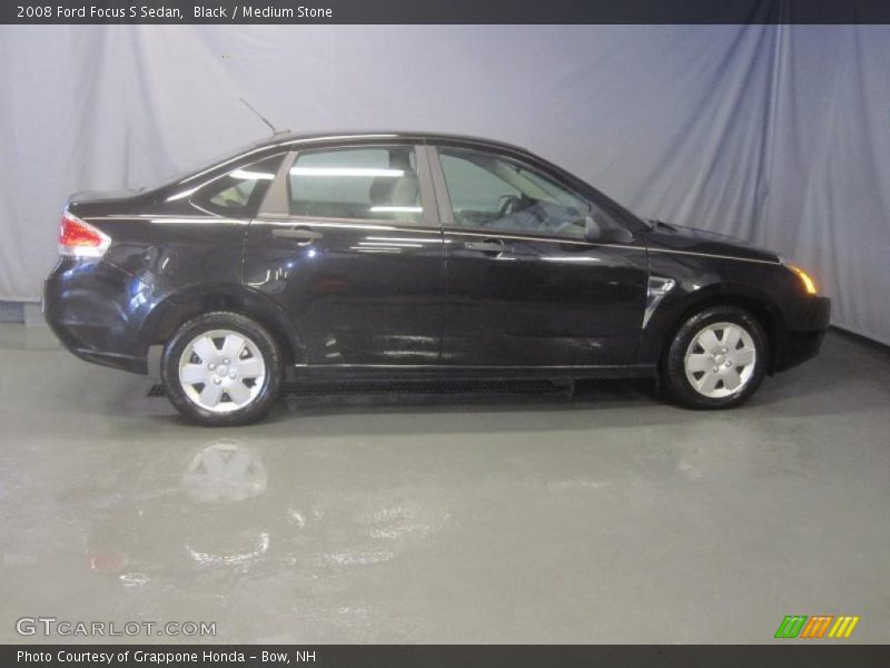 Black / Medium Stone 2008 Ford Focus S Sedan