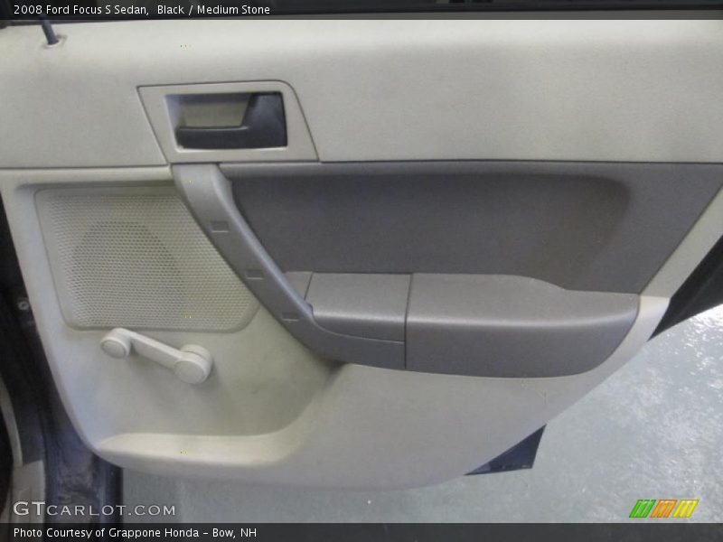 Black / Medium Stone 2008 Ford Focus S Sedan