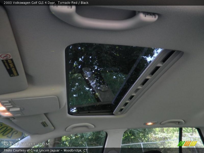 Tornado Red / Black 2003 Volkswagen Golf GLS 4 Door