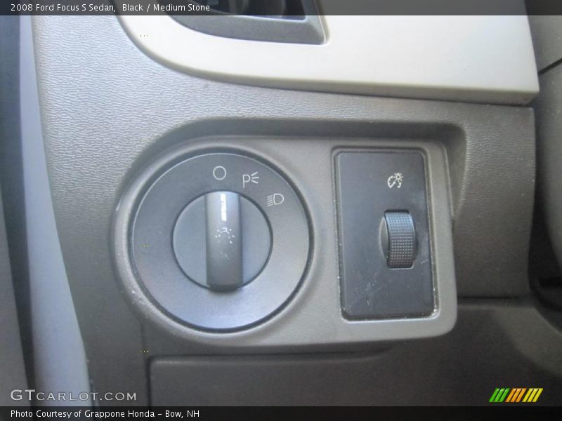 Black / Medium Stone 2008 Ford Focus S Sedan