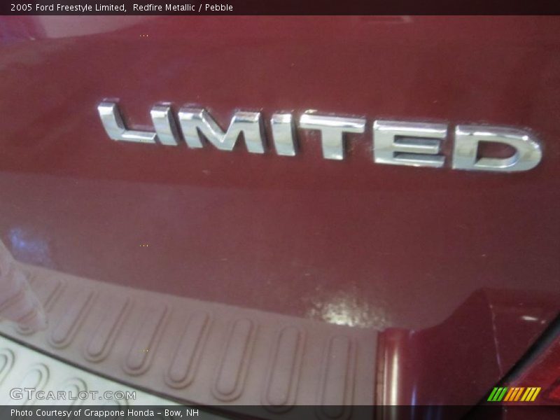 Redfire Metallic / Pebble 2005 Ford Freestyle Limited