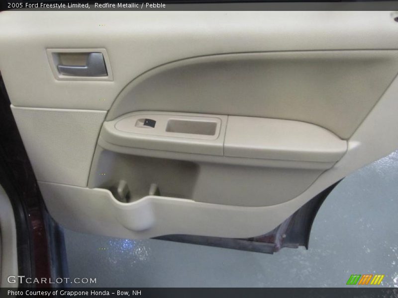 Redfire Metallic / Pebble 2005 Ford Freestyle Limited