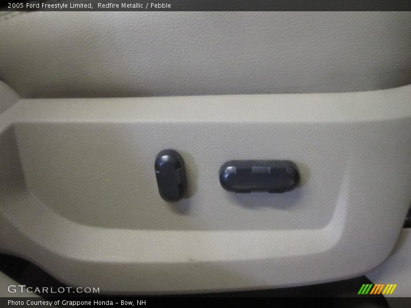 Redfire Metallic / Pebble 2005 Ford Freestyle Limited