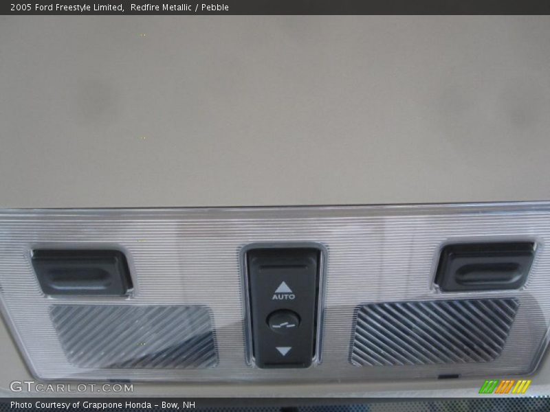 Redfire Metallic / Pebble 2005 Ford Freestyle Limited