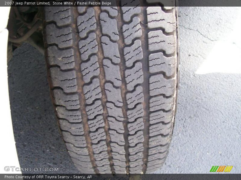Stone White / Pastel Pebble Beige 2007 Jeep Patriot Limited