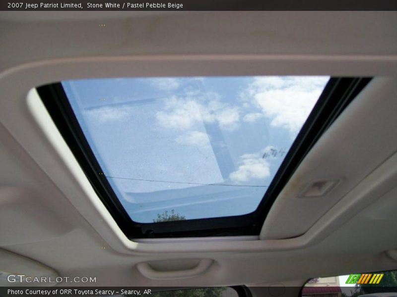 Stone White / Pastel Pebble Beige 2007 Jeep Patriot Limited