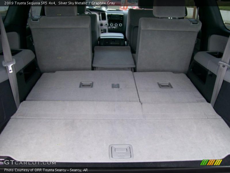 Silver Sky Metallic / Graphite Gray 2009 Toyota Sequoia SR5 4x4