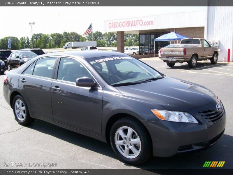 Magnetic Gray Metallic / Bisque 2009 Toyota Camry LE