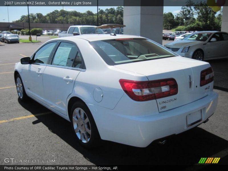Oxford White / Light Stone 2007 Lincoln MKZ Sedan
