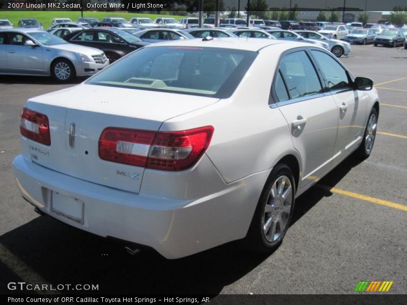 Oxford White / Light Stone 2007 Lincoln MKZ Sedan