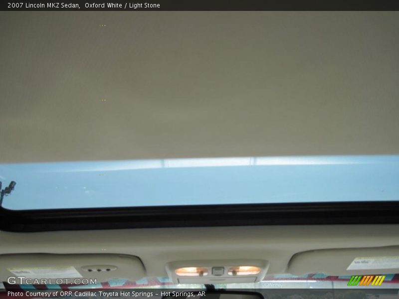 Oxford White / Light Stone 2007 Lincoln MKZ Sedan