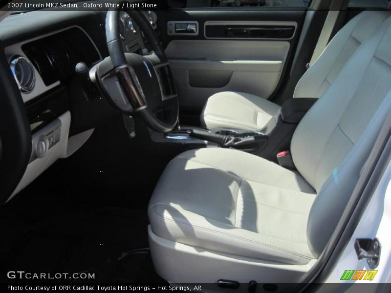 Oxford White / Light Stone 2007 Lincoln MKZ Sedan