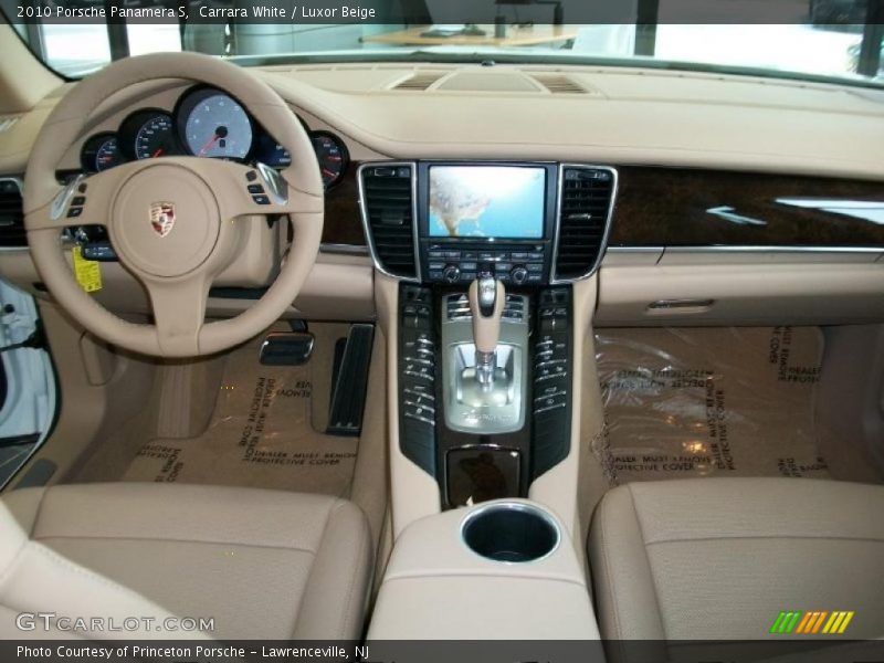 Carrara White / Luxor Beige 2010 Porsche Panamera S