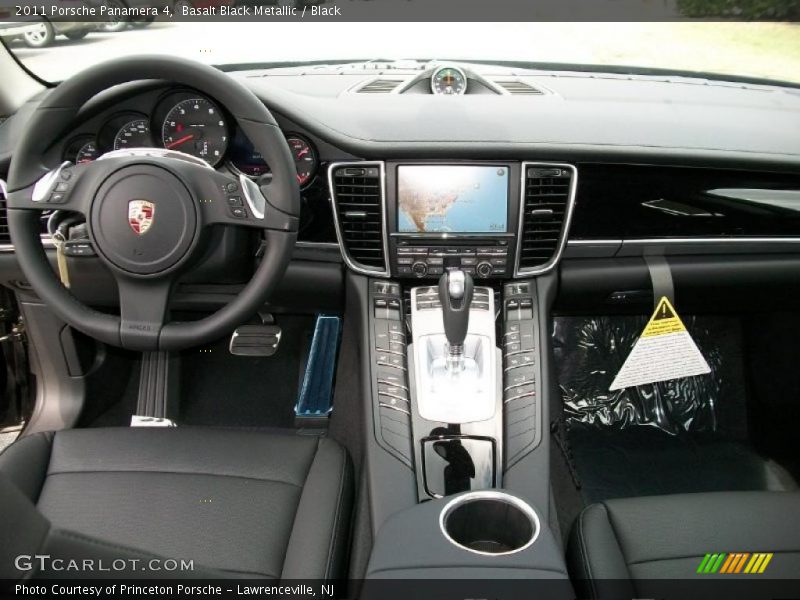 Basalt Black Metallic / Black 2011 Porsche Panamera 4