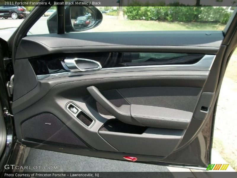 Basalt Black Metallic / Black 2011 Porsche Panamera 4